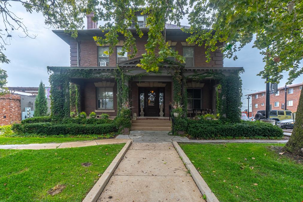 The Mansion at Blackstone