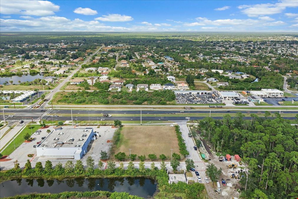 12630 Tamiami Trl S