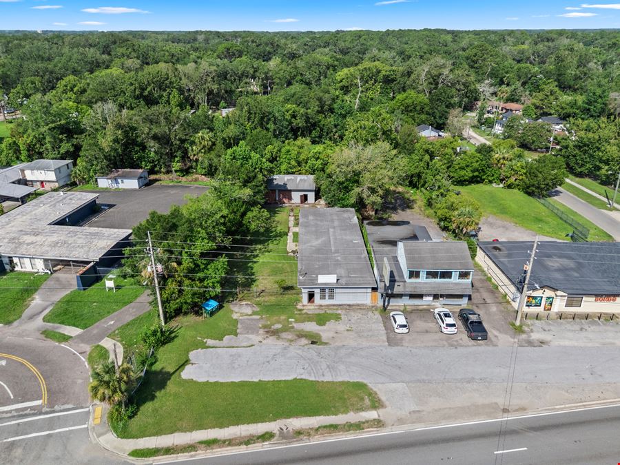 Two-Building Automotive Service and Redevelopment Opportunity