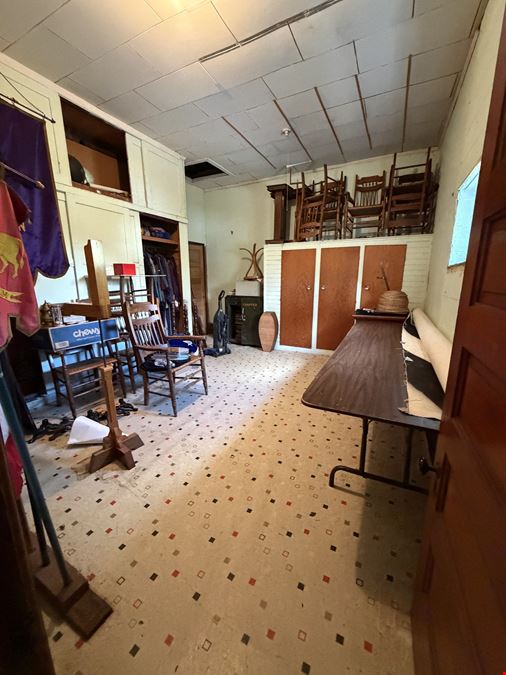 34 Pleasant St