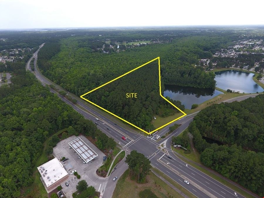 10.256 Acres (3.79 Upland Acres) At The Signalized Intersection of Buckwalter Pkwy & Lake Point Drive