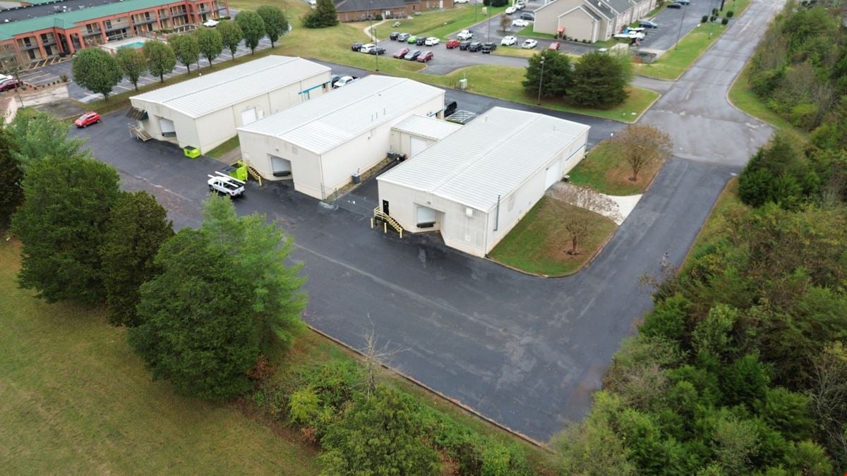 Flex Building off I-40 at Strawberry Plains