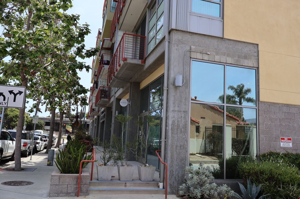 175 S Ventura Ave (The Wav)