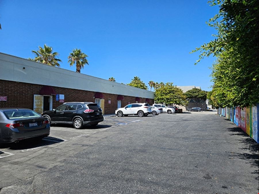 9229 Wilshire Blvd