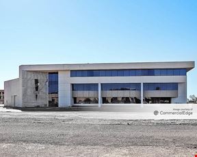Acoma Pointe