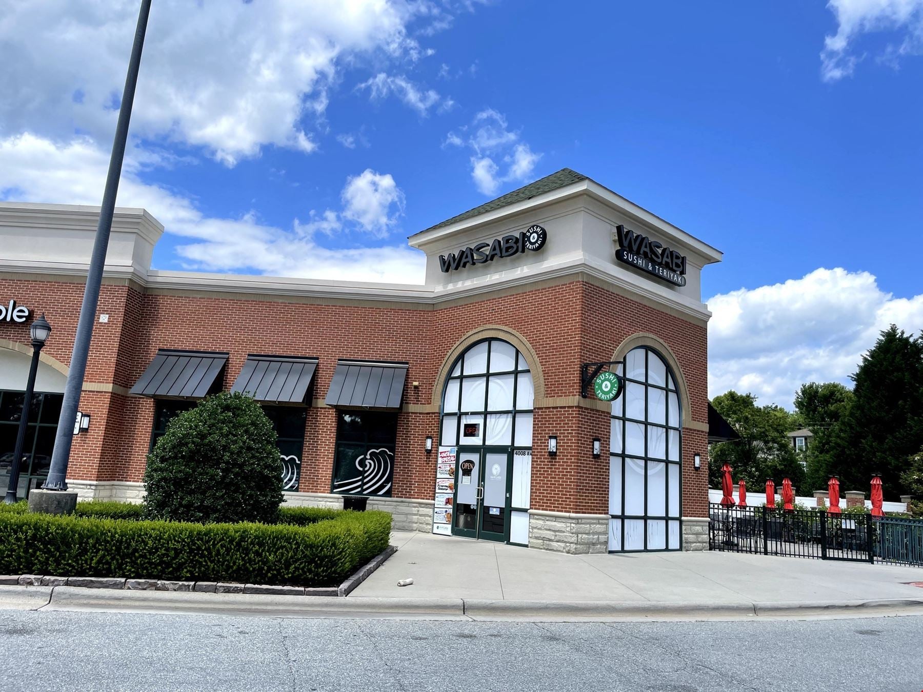Shoppes at Battleground North