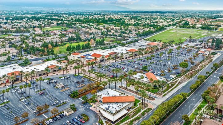 New reduced price! |Town Center Square | Exceptional Fully-Leased Retail Opportunity