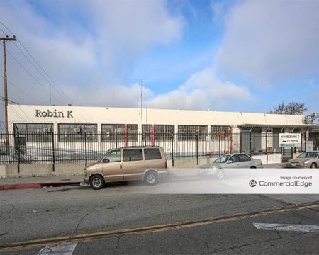 Preview of Industrial space for Rent at 5035 Gifford Ave.