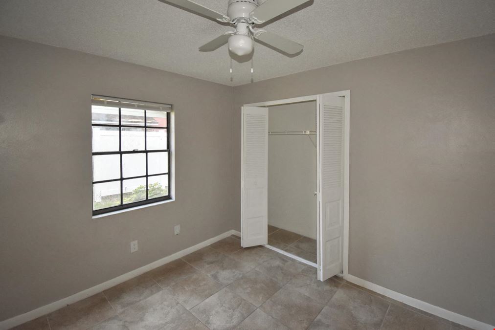 Oviedo Oaks Villas 