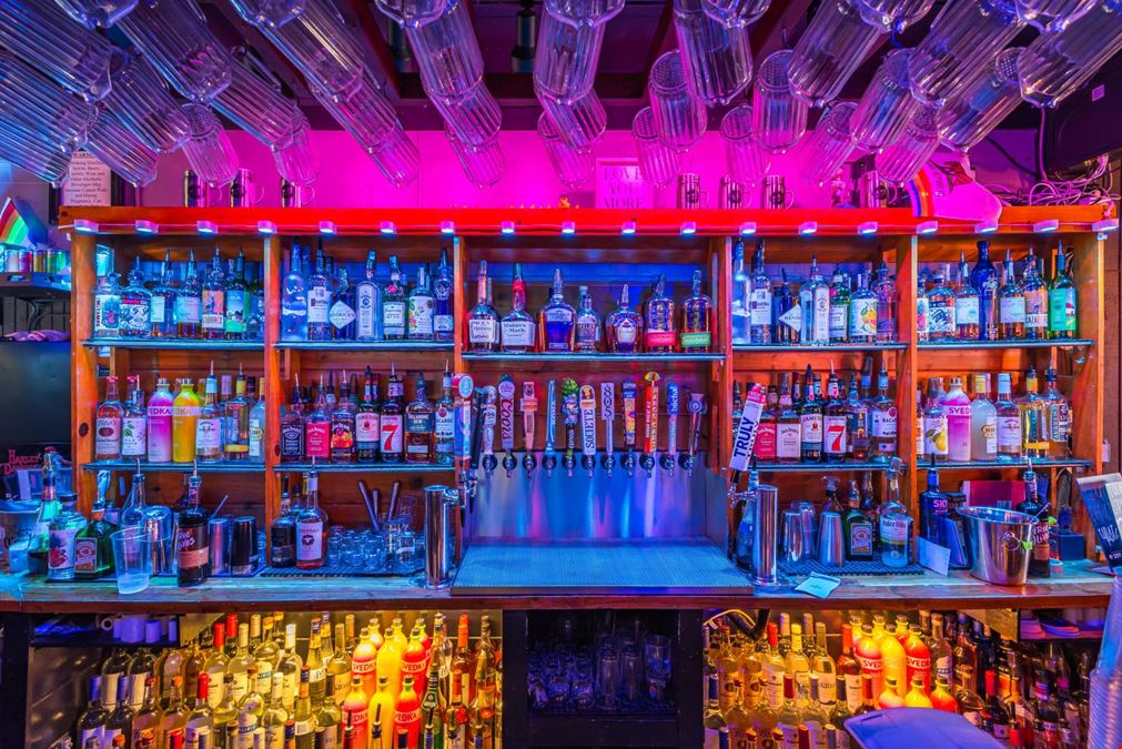 Bar and Property for Sale - Point Loma  2820-2830 Lytton Street San Diego, CA 92110