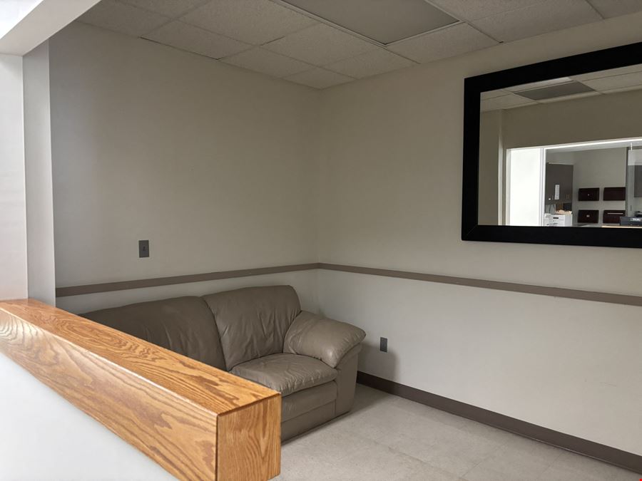 1545-1547 Columbia Tpk- Medical Office for Sale or Lease
