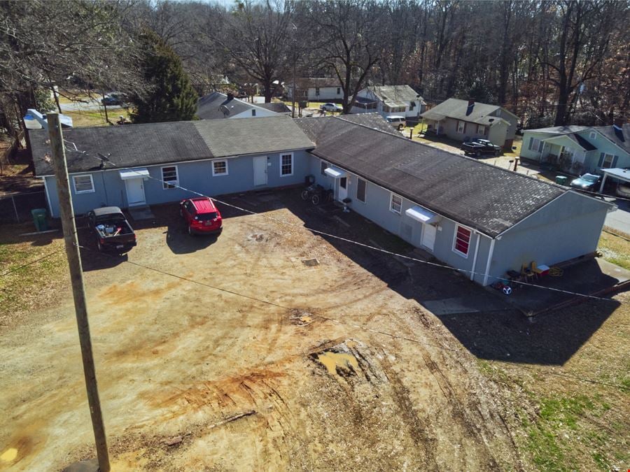 Apartments in Greenwood