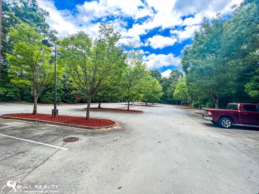 Sandy Springs Office/Medical Space | Lease ±2,548 SF to ±16,953 SF