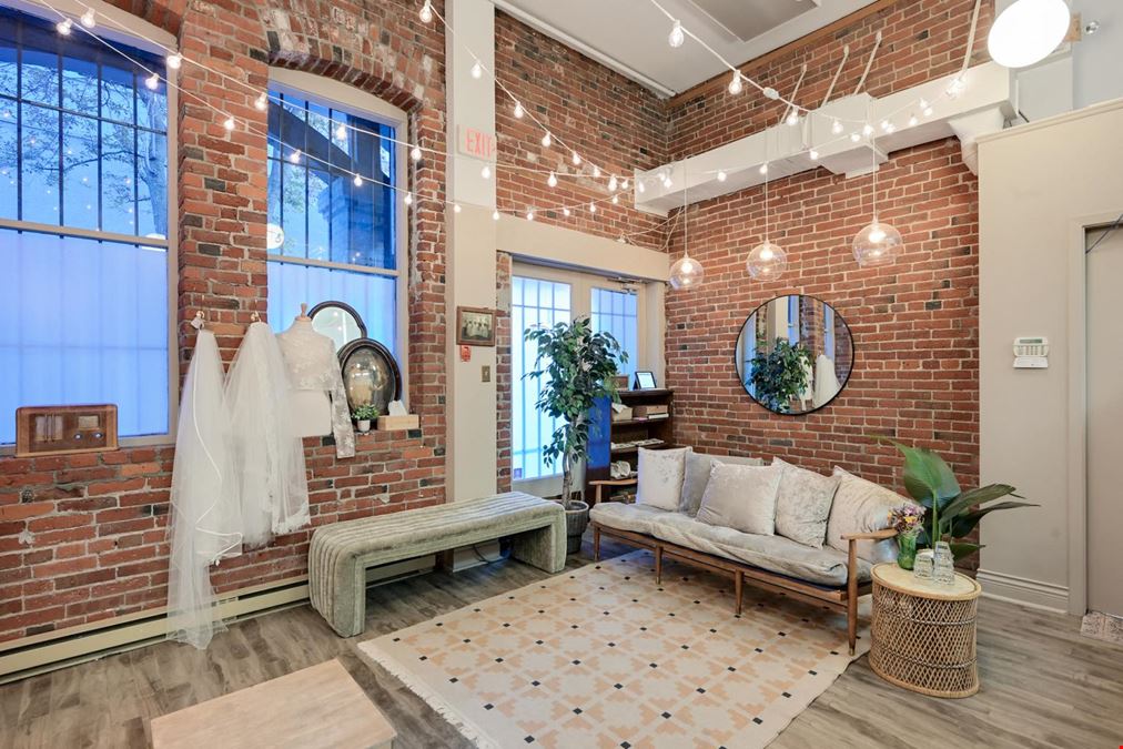 733 Johnson Street (105)