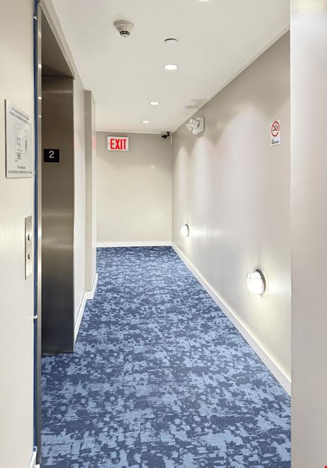 1,200 SF | 527 Court Street | Flexible Carroll Gardens Built-to-Suit 2nd Floor Office for Lease
