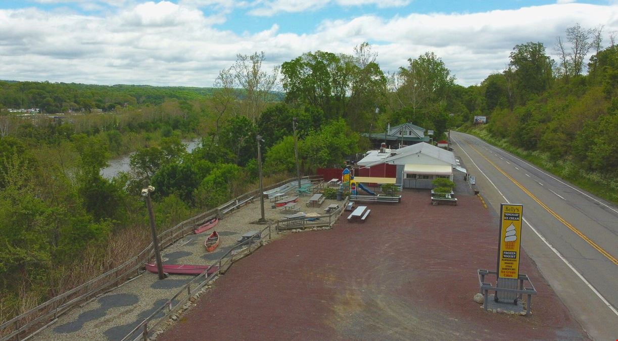 Kelly's Ice Cream - Turn-Key and Established Ice Cream Shop & Café Business w/ Real Estate