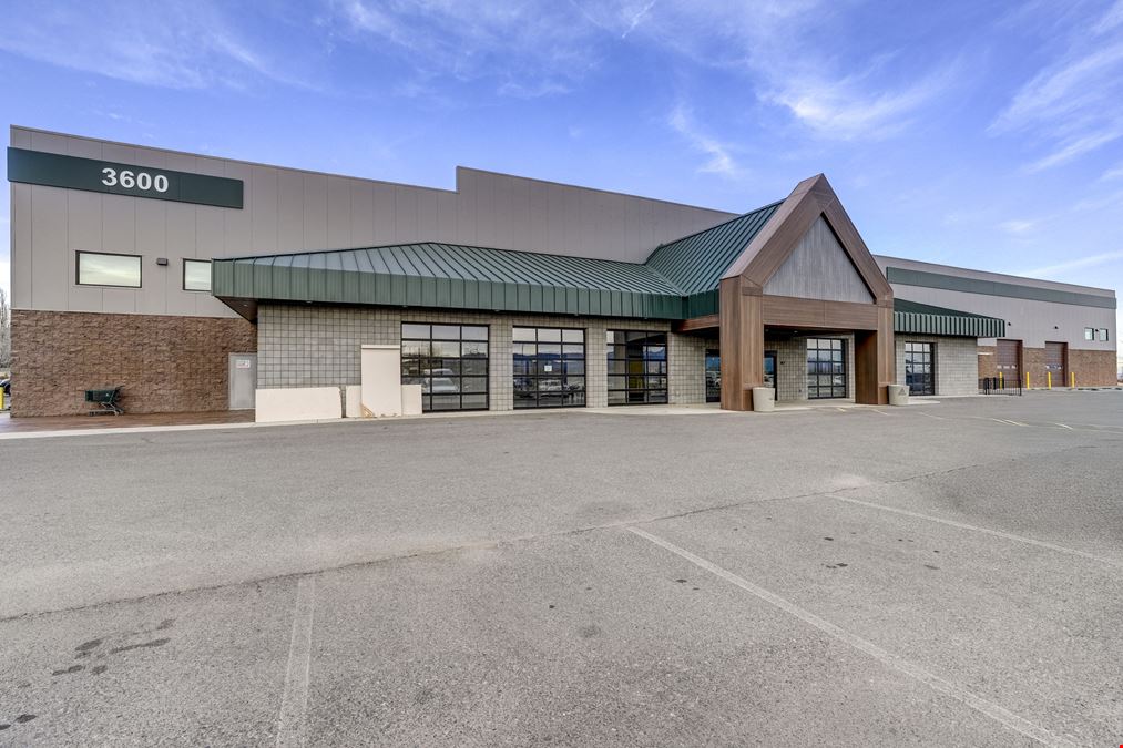 3600 North Glassford Hill Road