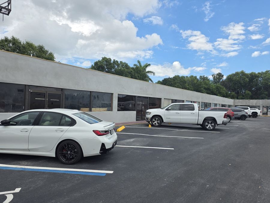 Kings Plaza Retail Center