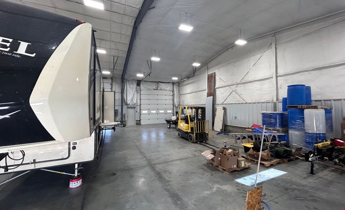 4,500 SF with Loading Dock