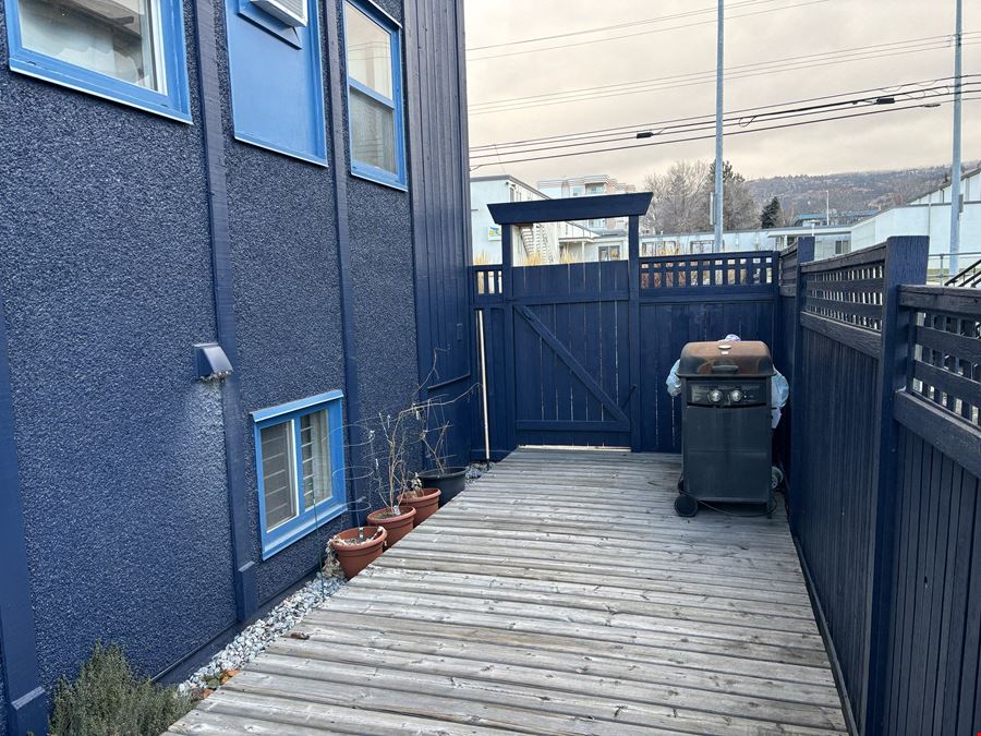 Sunrise Apartments