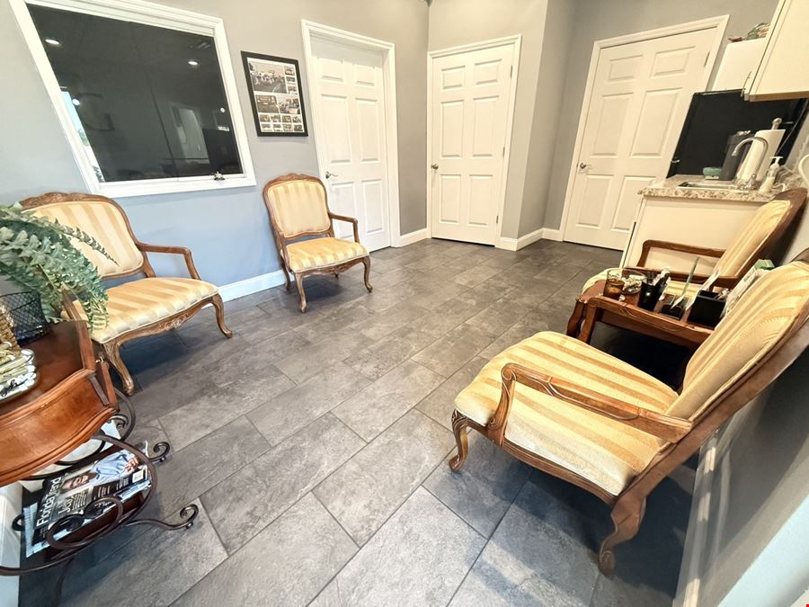  Newly Remodeled Executive Offices | 1–3 Person Suites | Palm Harbor