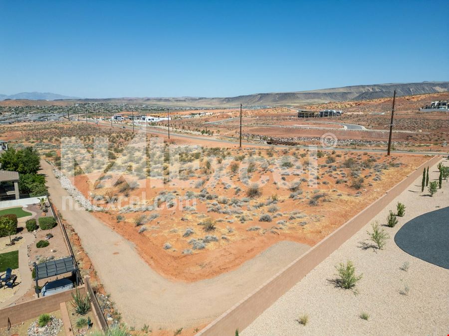 New Retail Suites in Red Desert Commercial