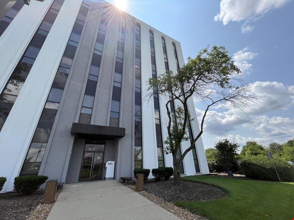 Preview of Office space for Rent at 1444 North Farnsworth Avenue