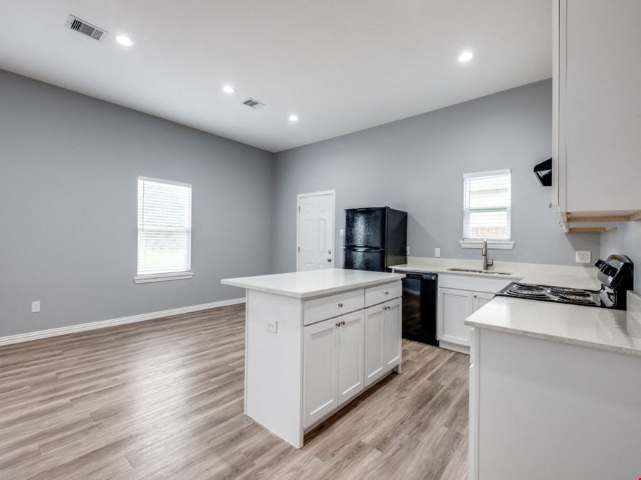 Hampton Duplexes