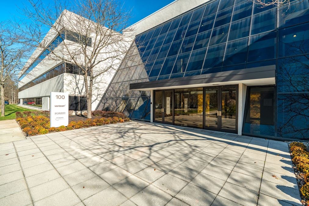100 Southgate Office 