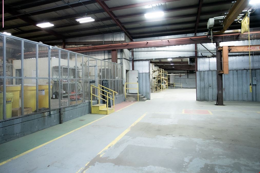 63,000+ SF Heavy Industrial Fabrication & Service Facility