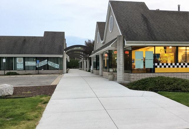Preview of Retail space for Rent at 8519-8547 Macomb