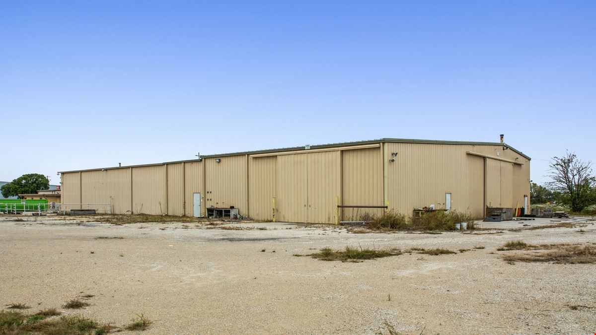 Former John Deere Dealership and Service Center