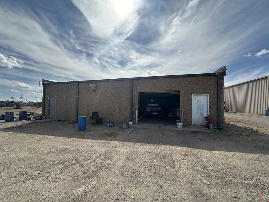 Efficient Office & Shop on Commerce Dr