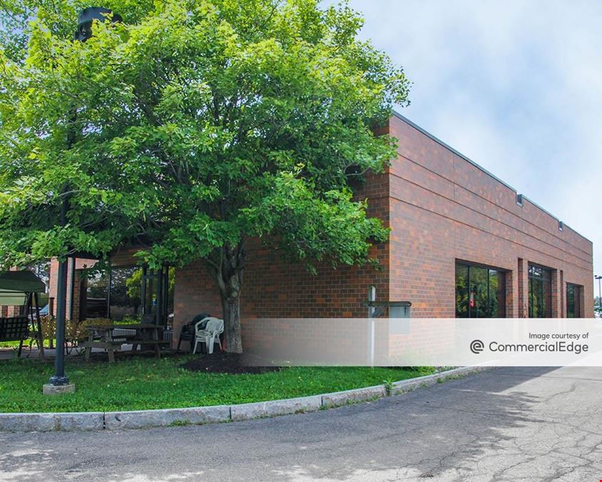 Pioneer Business Park - 6007 Fair Lakes Road