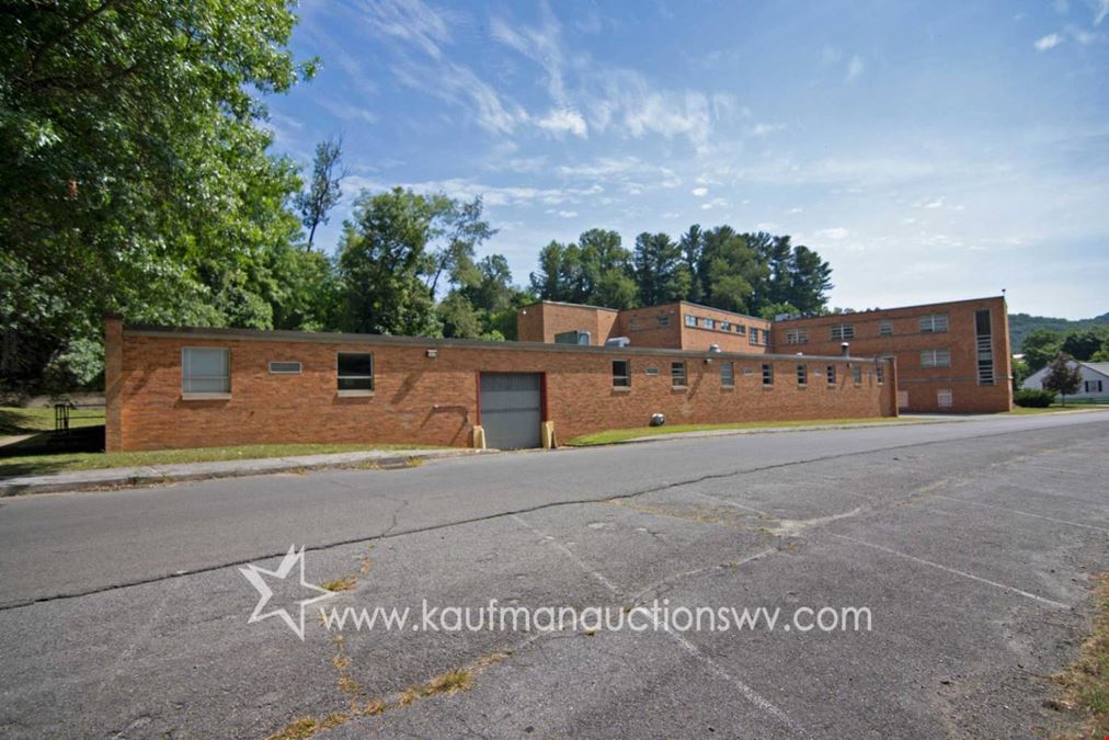 100 Bluestone Rd