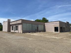 811 Varsity Drive