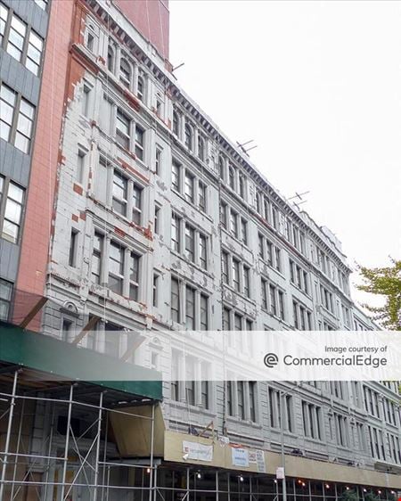 Preview of commercial space at 123 West 18th Street