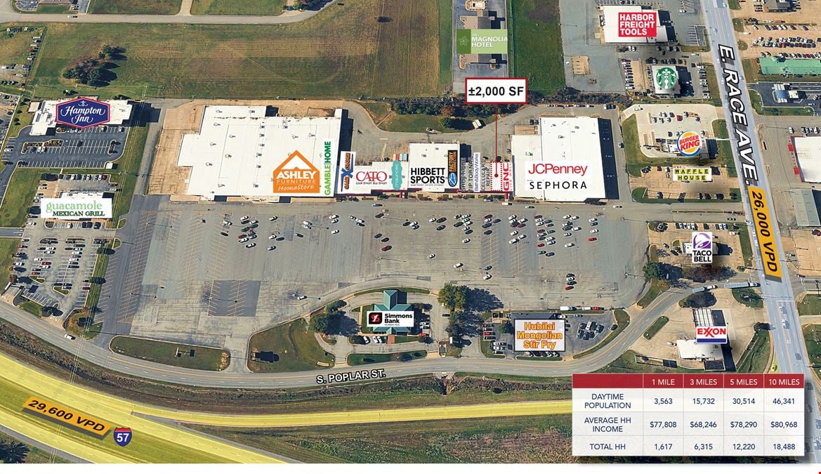Town & Country Plaza Shopping Center
