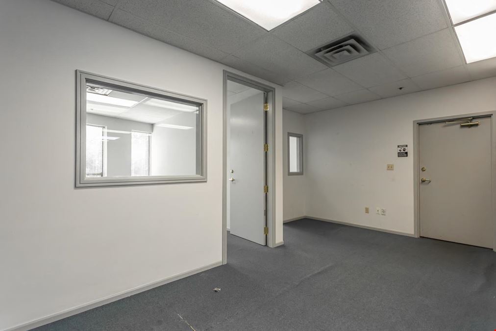 103 & 203 3855 Henning Drive