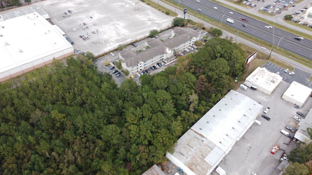 1.02 Acres, B-3