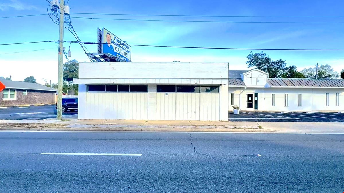 400 W Cervantes St for Lease