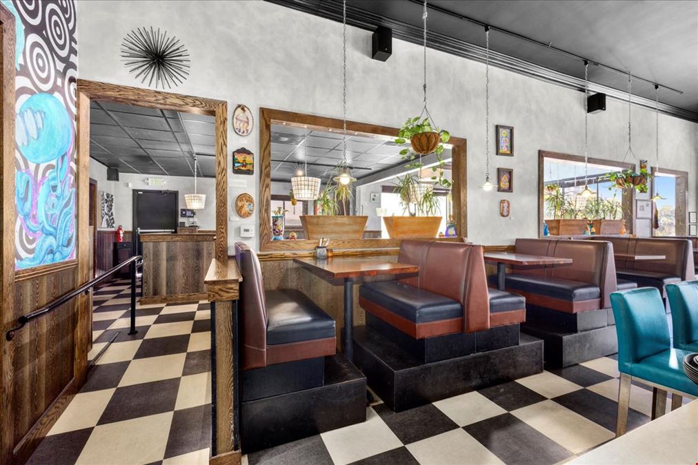 Roundin' 3rd + Selva - Two Highly Regarding Long Beach Restaurant
