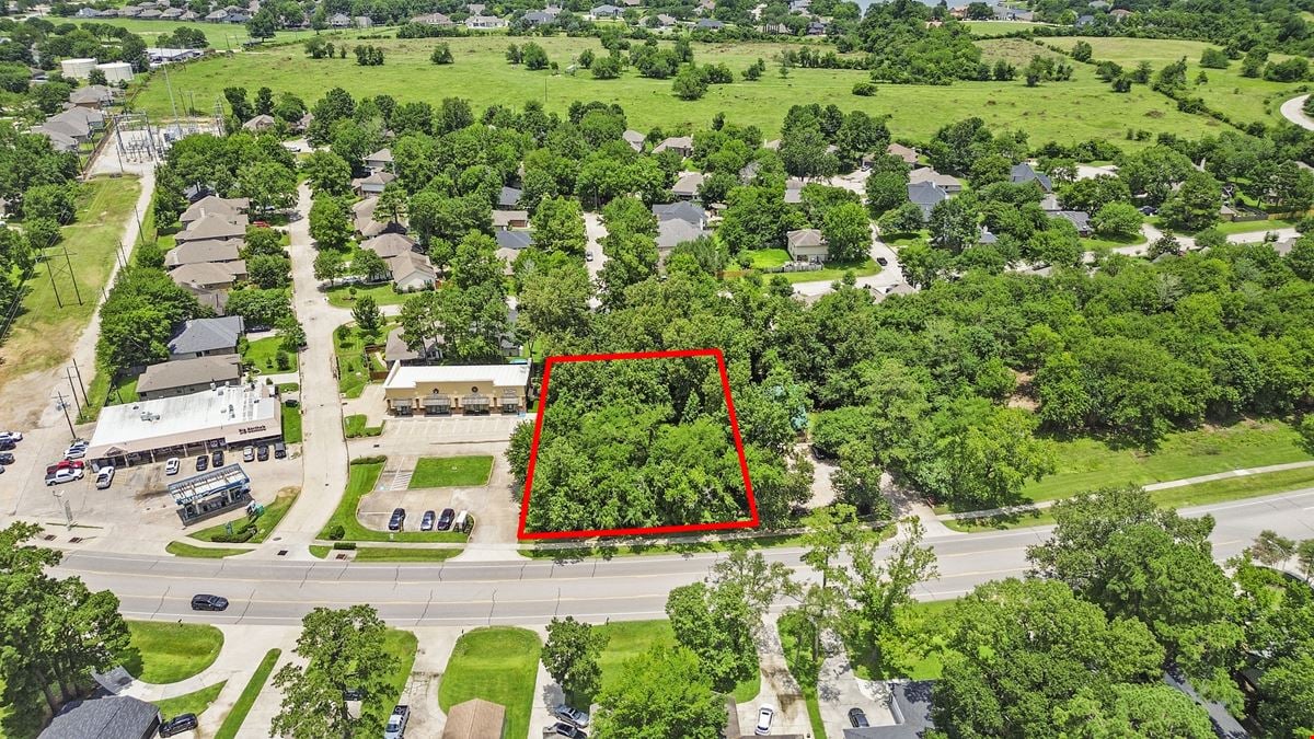 Lot 18 – Commercial Development Opportunity in Walden | High-Growth Montgomery, TX