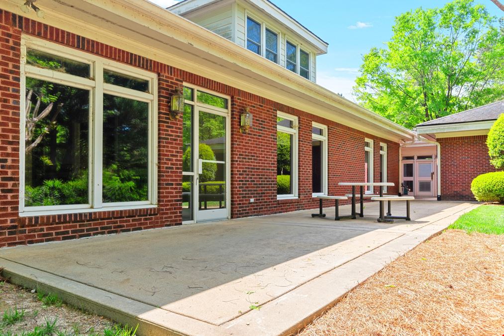 1005 High House