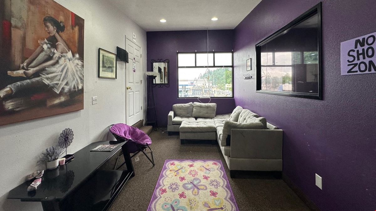 299 N 1st Street
