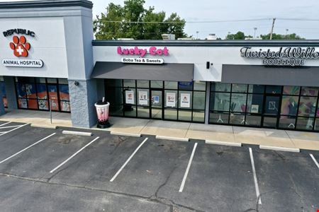 Preview of commercial space at 558 E Harrison St