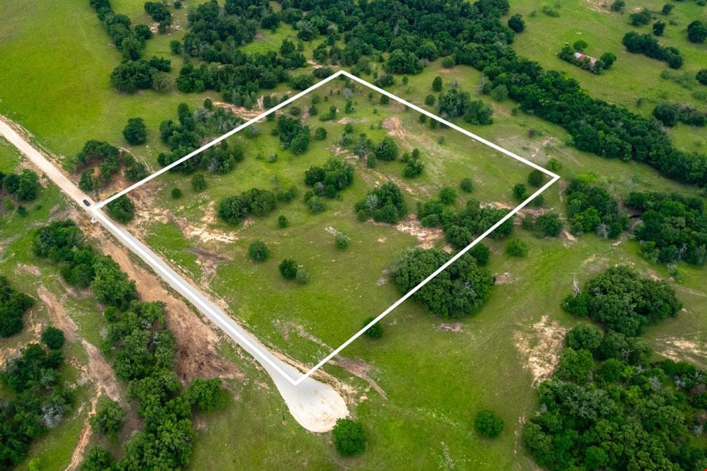 375 Green Acres Lane