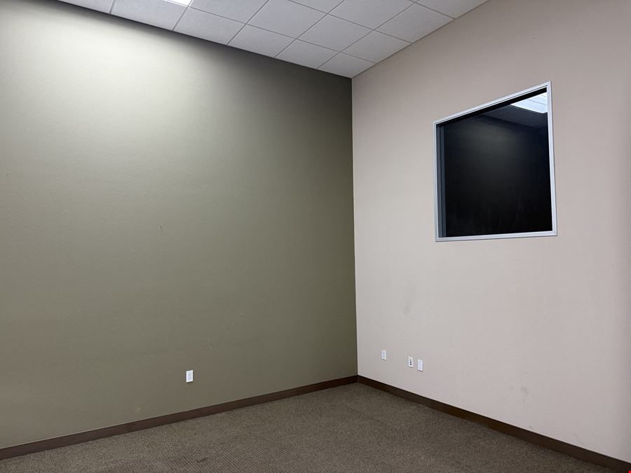 Prominent North Berkeley Corner – Office or Retail Use