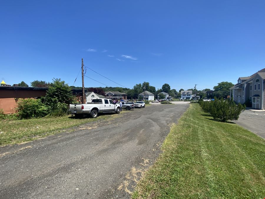 2245 Silas Deane Hwy