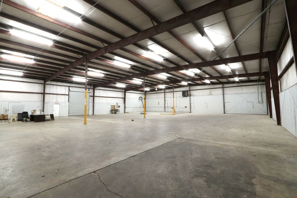 121 Holt Indutrial Circle